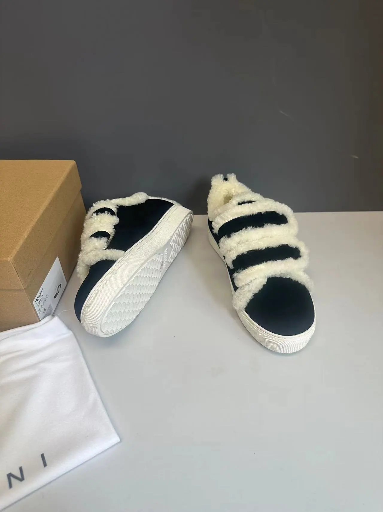 UGG Fluff Slide Sneaker Brown Shearling Slip-On Shoes - 11