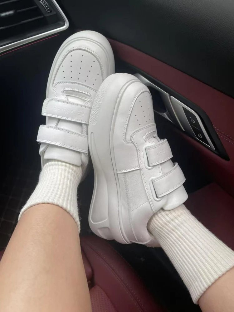 Maison Margiela Tabi-Style Velcro Sneakers White Chunky Sneakers - 6