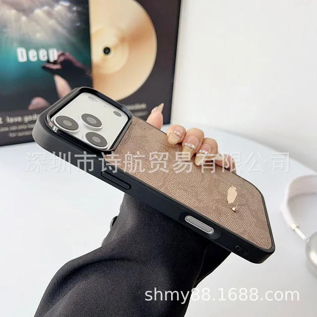 Coach Phone Cases Signature monogram case product detail image 9
