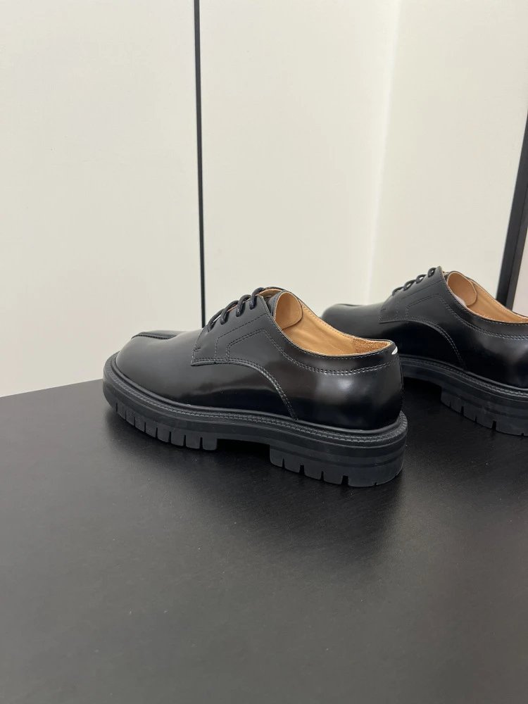 Maison Margiela Tabi Derby Black Leather Shoes - 7