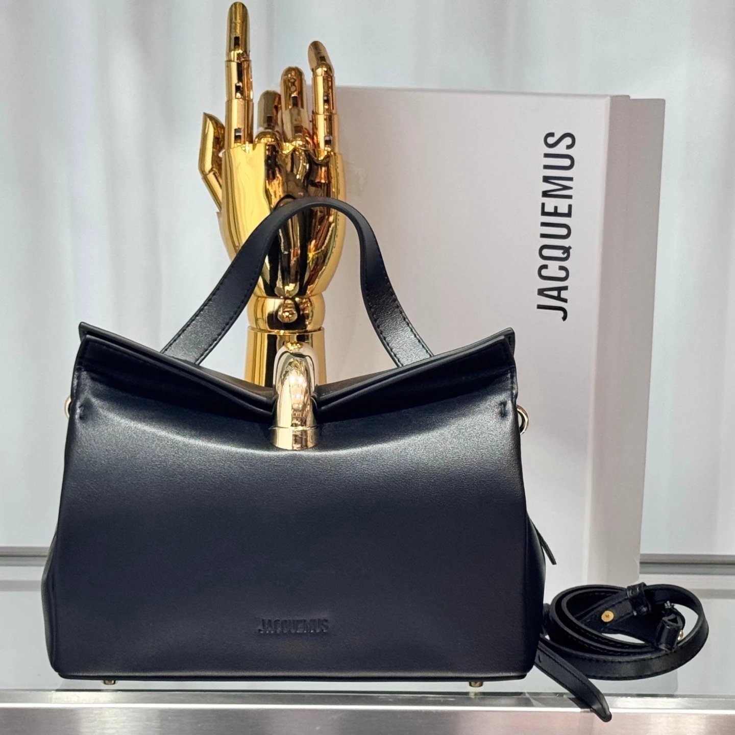 Jacquemus Handbags Le Grand Bambino image 2