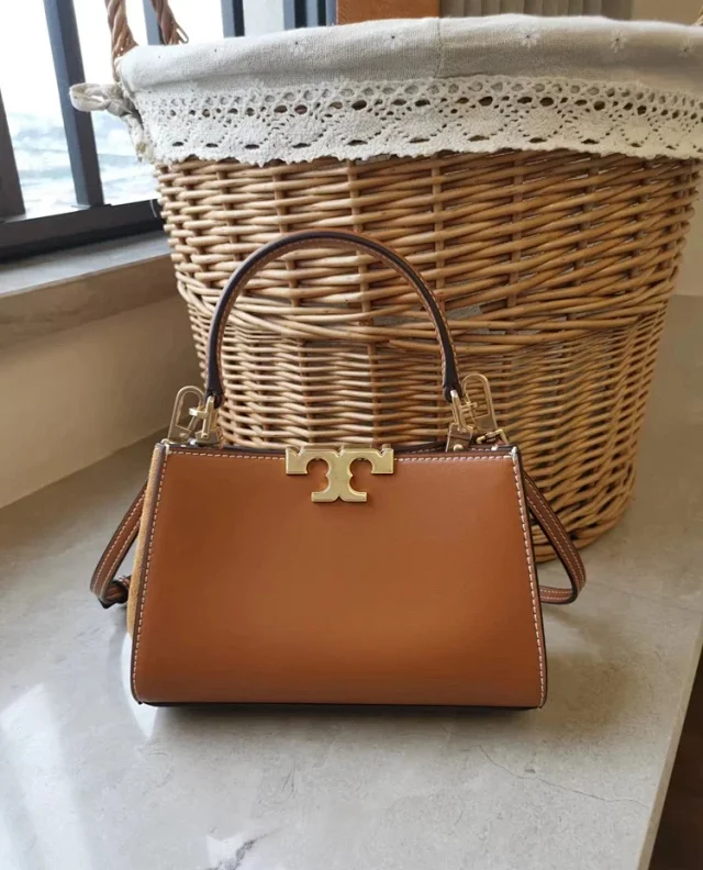 Tory Burch Crossbody Bags Mini top-handle bag with Double T hardware product detail image 10
