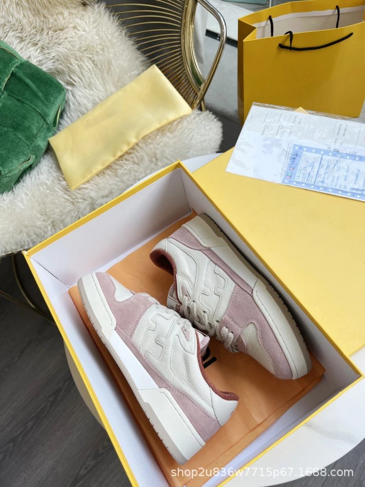 Fendi Fendace Low Top Sneakers Beige Pink Leather Sneakers - 11