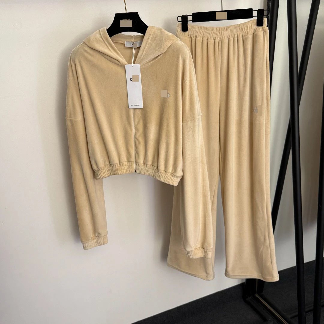 Lo — Velvet Cropped Hoodie and Jogger Set Black - 4