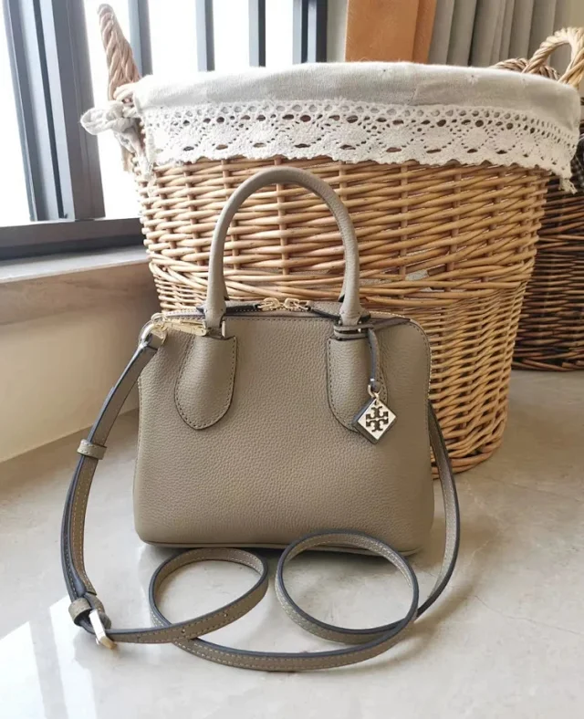 Tory Burch Crossbody Bags Pebbled Leather Top-Handle Bag product detail image 3