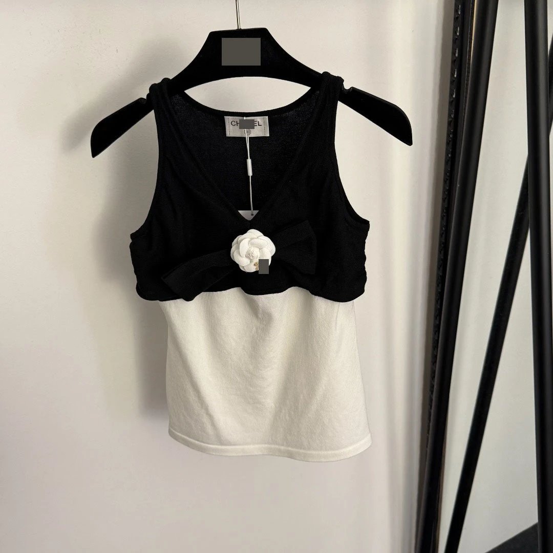 Chanel Camellia Knit Vest-Top Black and White - 6