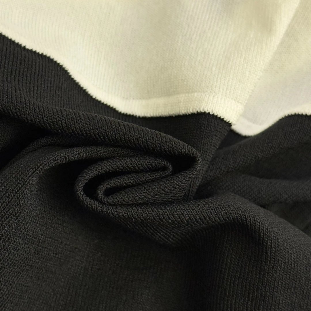 Chanel Camellia Knit Vest-Top Black and White - 8
