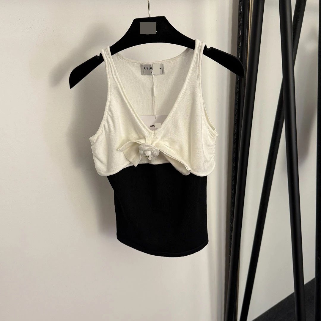 Chanel Camellia Knit Vest-Top Black and White - 4