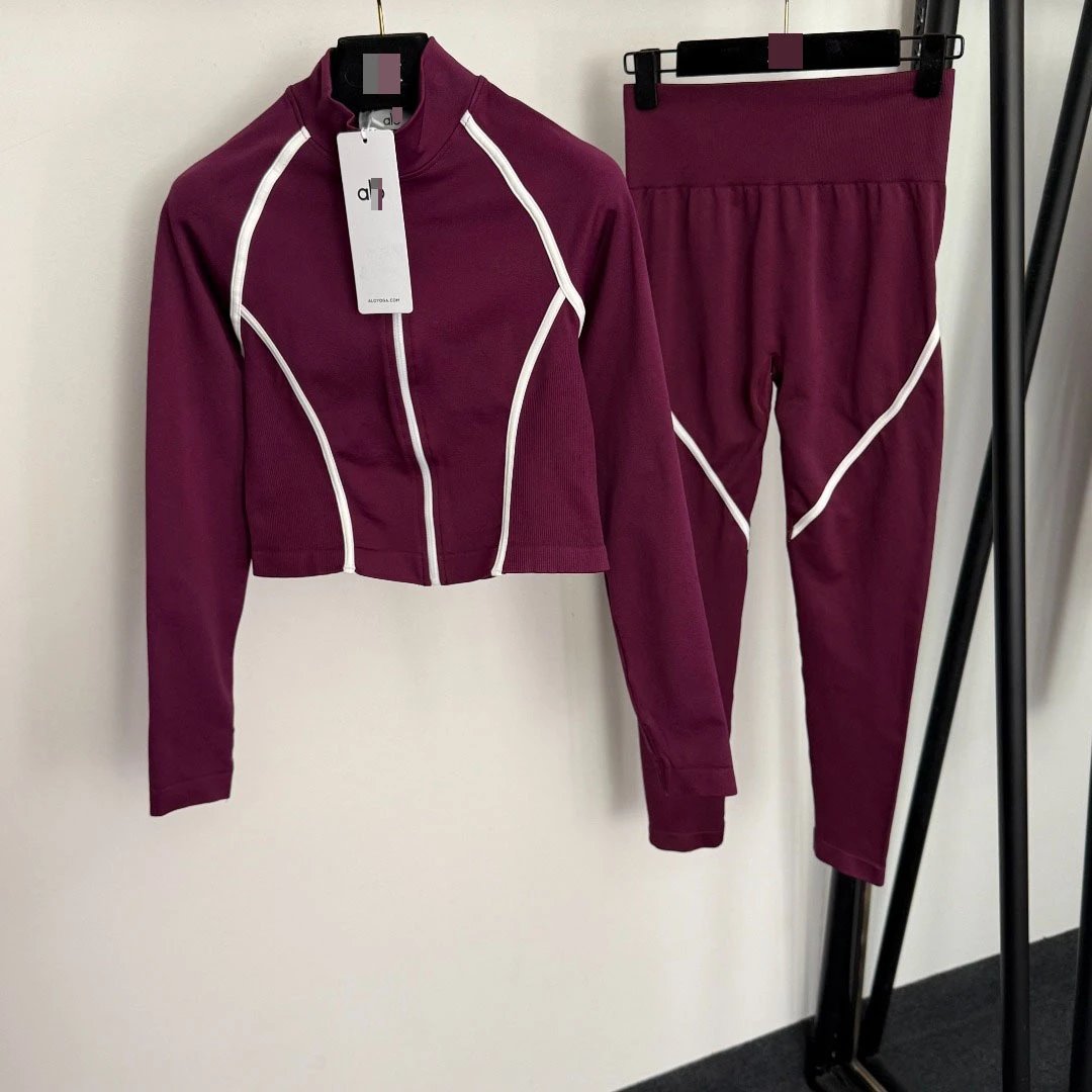 Alphaca Cropped Zip-Up Activewear Set Black with White Contrast Stitching - 5
