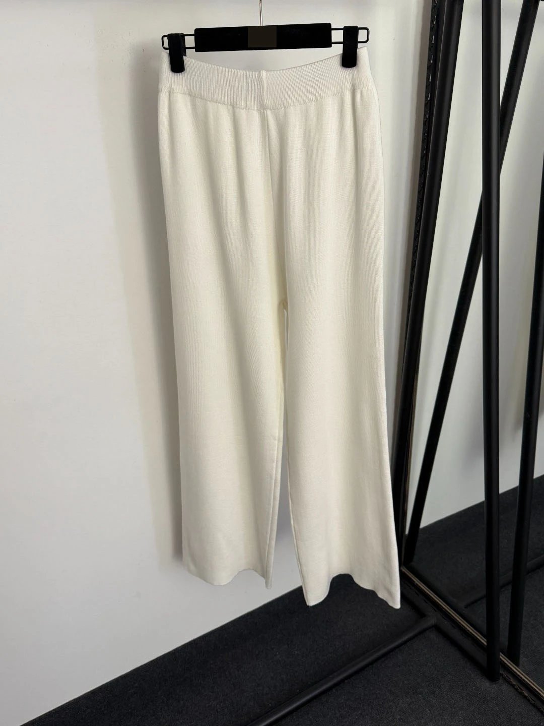 Lo Studio Ribbed Knit Set White Cardigan Vest Pants - 11