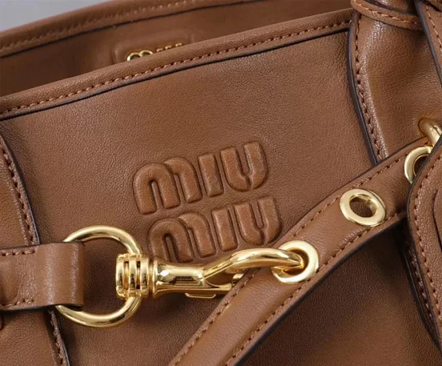 Miu Handbags Buckle-Detail Tote Bag product detail image 14