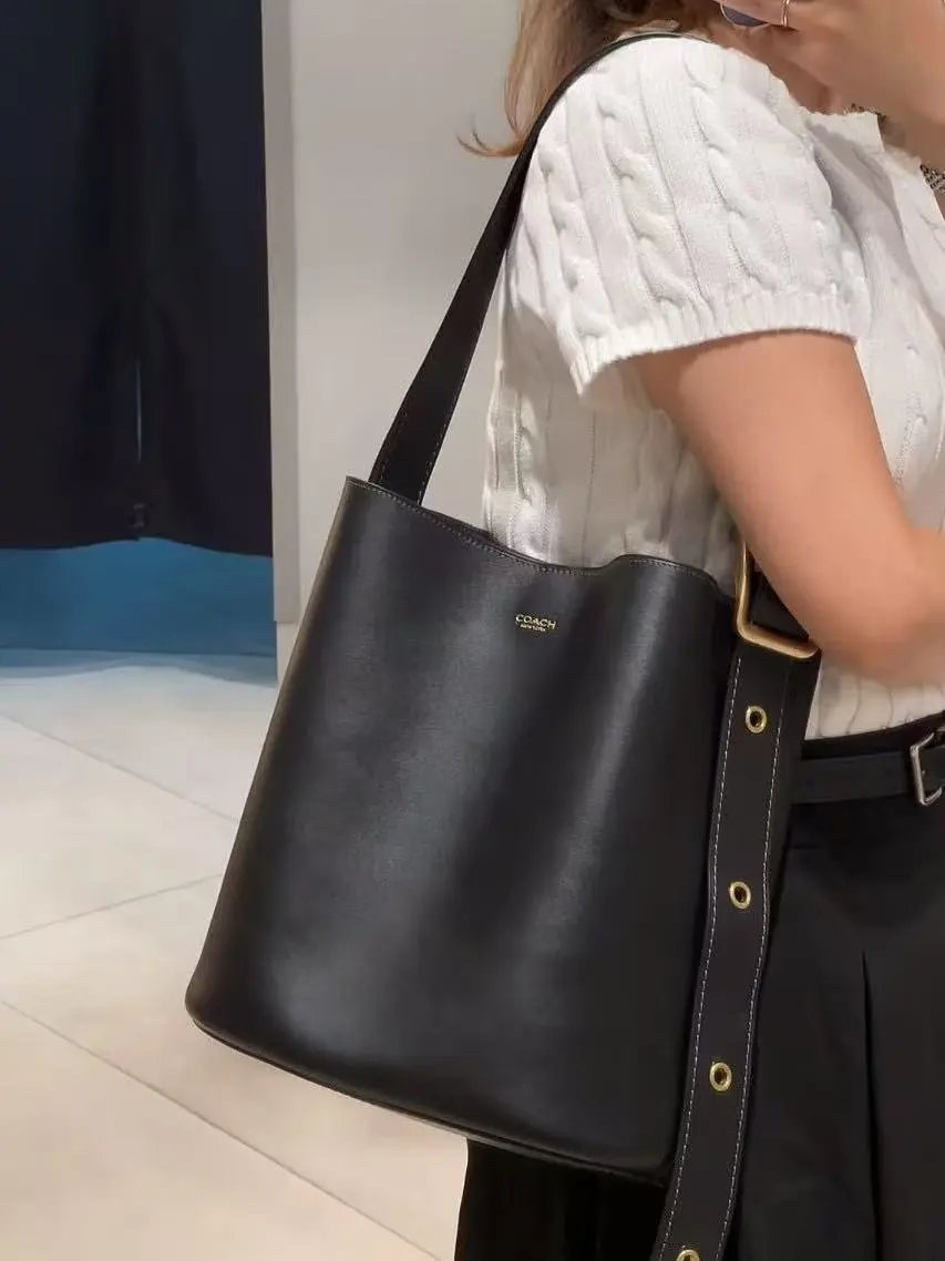 Coach Signature Canvas Bucket Bag Beige - 9