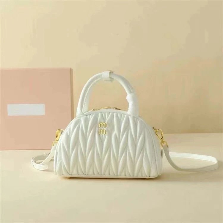 Miu Miu Arcadie Black Matelassé Leather Handbag - 8