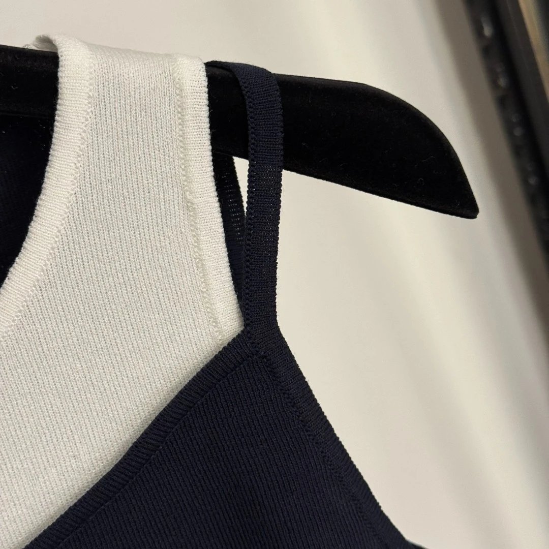 Miu Miu Knit Collar Vest Top Navy and White - 10