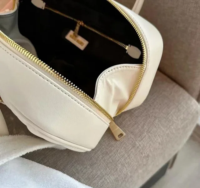 Miu Handbags Matelassé Bowling Bag product detail image 14