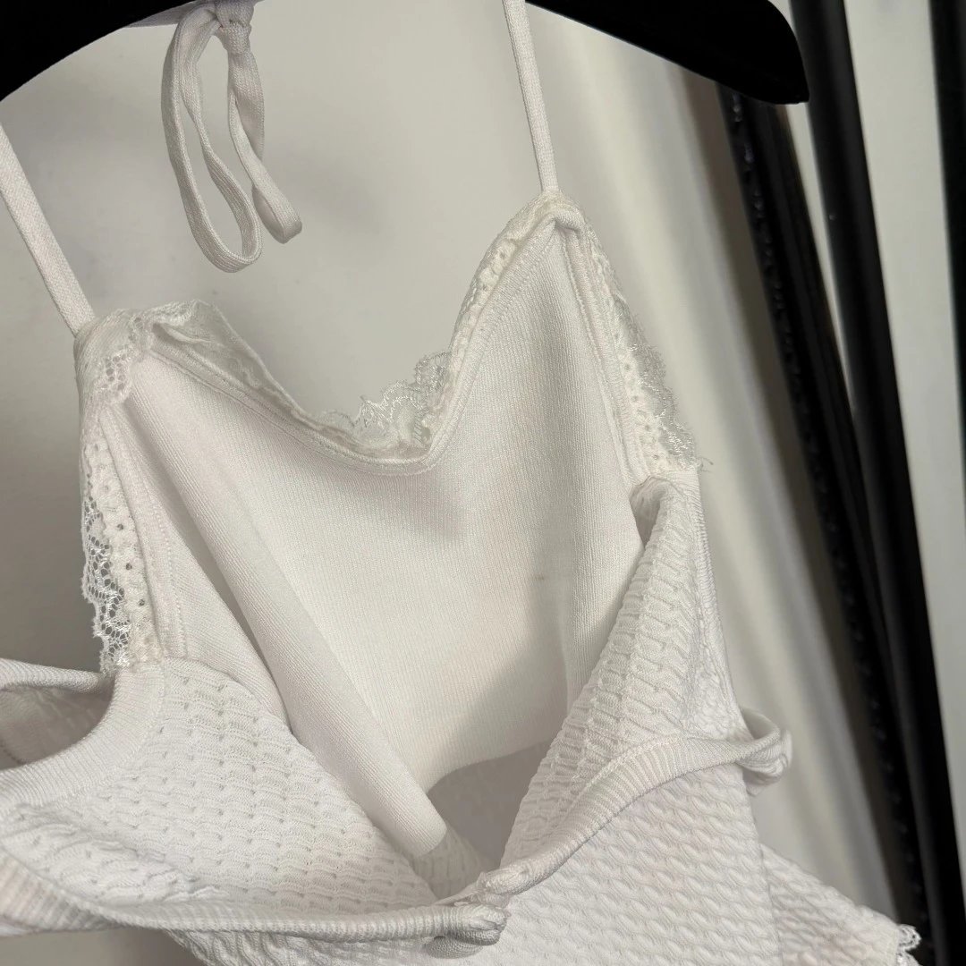 MMY Textured Lace Trim Knit Vest-Top White - 16