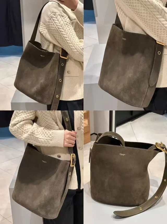 Coach Shoulder Bags Bleecker Bucket Bag product detail image 3