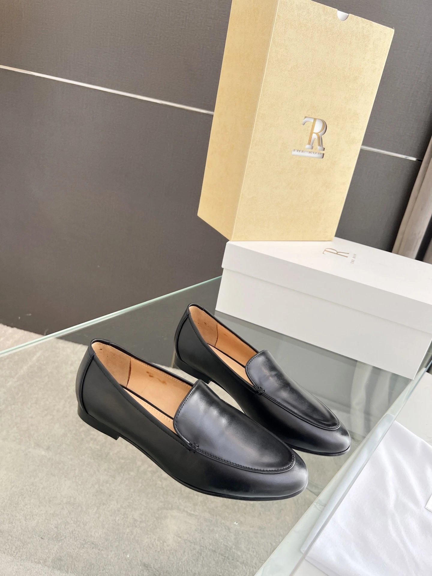 The Row Loafer Cream Leather Loafers - 4