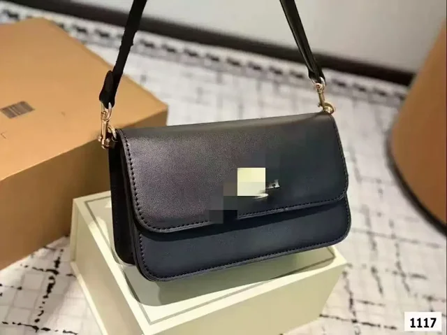 Coach Crossbody Bags Brynn Signature Canvas Flap Bag product detail image 3