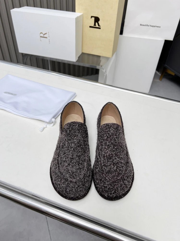 R Brand Suede Loafer Black Casual Shoes - 31