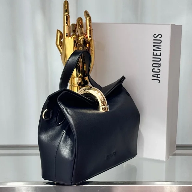 Jacquemus Handbags Le Grand Bambino product detail image 6