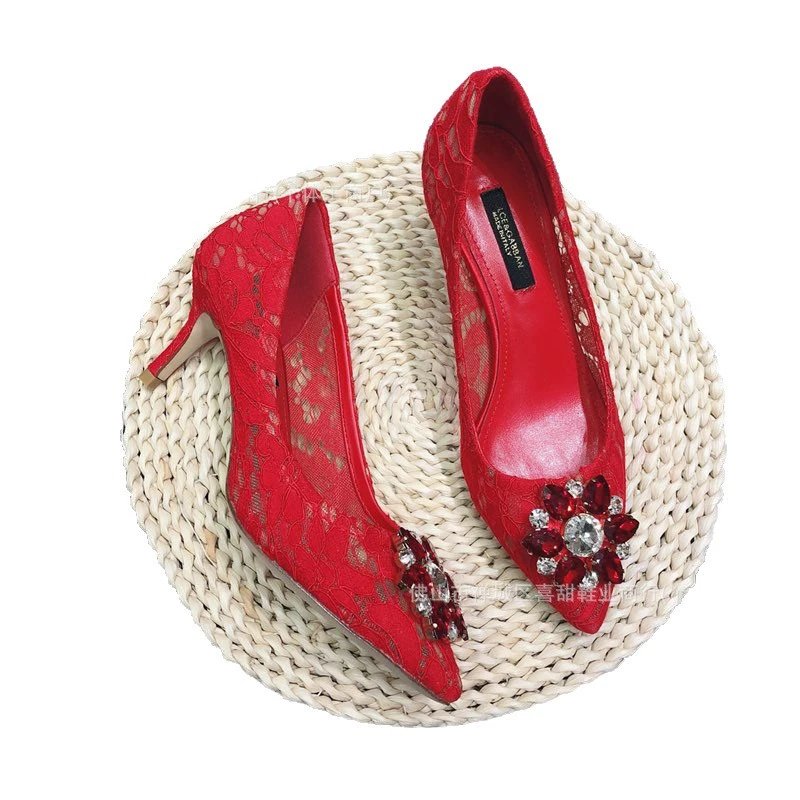 Dolce & Gabbana High Heels Pointed-Toe Lace Pumps with Crystal Floral Embellishment image 5