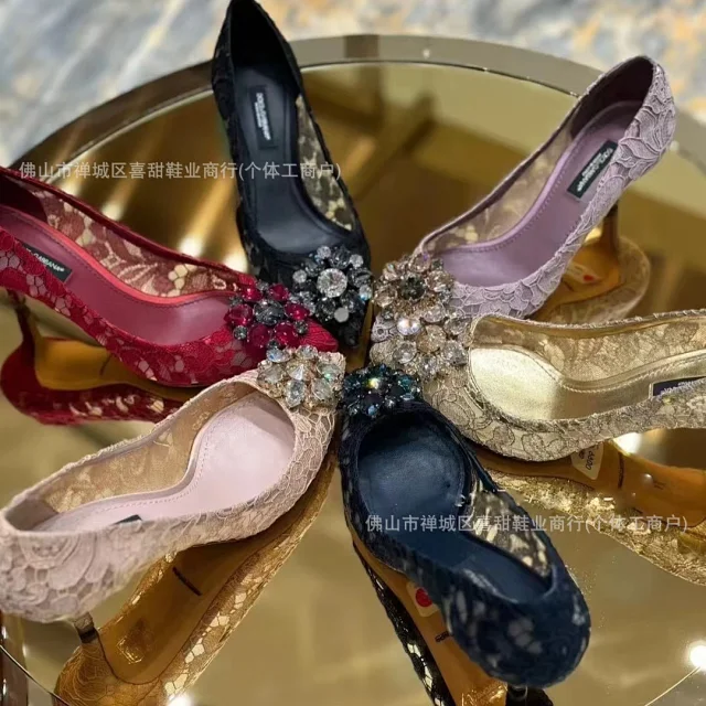 Dolce & Gabbana High Heels Lace Mesh Pointed-Toe Stiletto Pumps with Crystal Floral Brooch product detail image 1