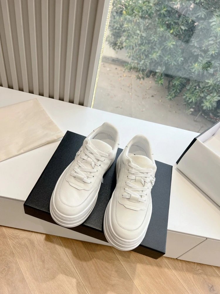 Chanel CC Logo Chunky Platform Sneakers White - 18