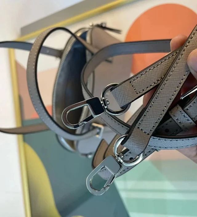 Tory Burch Handbags Dome top-handle bag with detachable shoulder strap product detail image 14