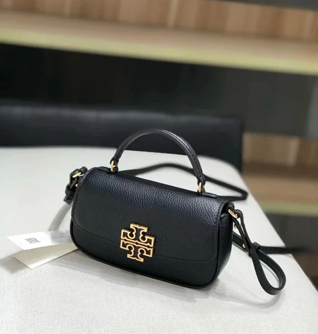 Tory Burch Crossbody Bags Pebbled Flap Top-Handle Bag product detail image 11