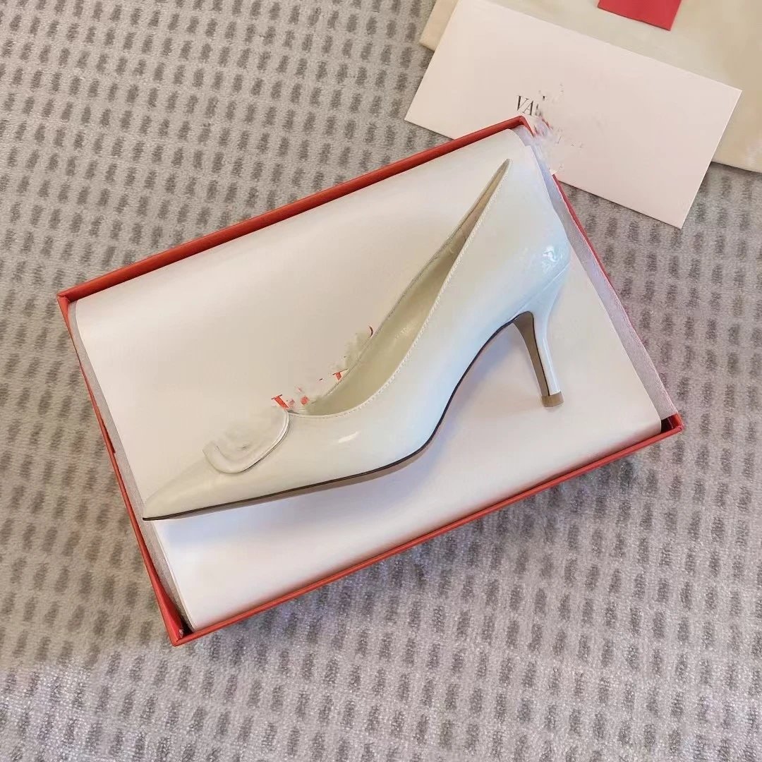 Dior J'Adior Silver Metallic Pointed-Toe Pumps with Crystal Buckle - 28