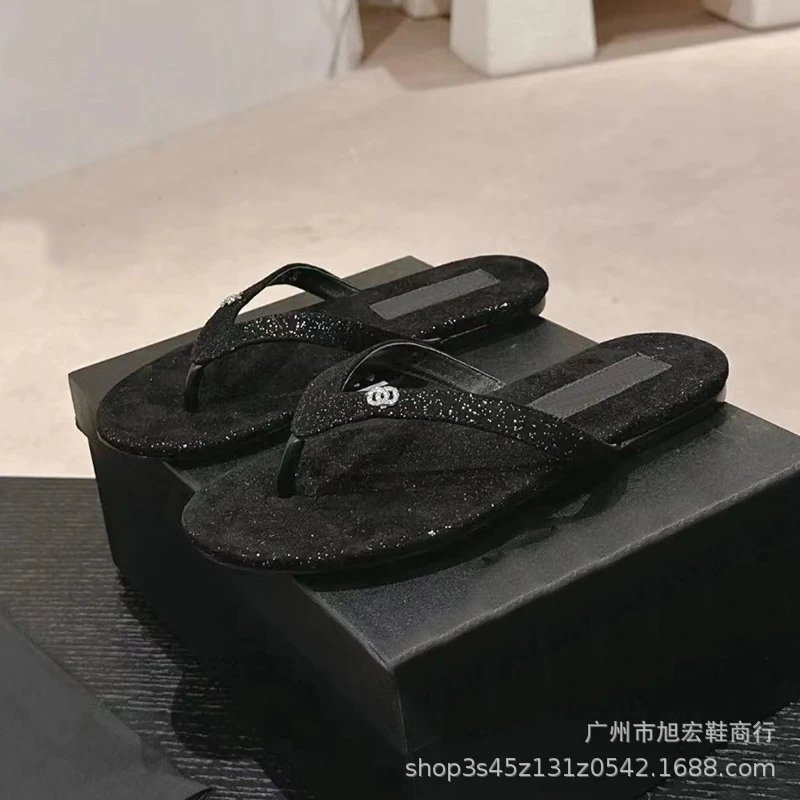 Chanel Sandals Velvet thong with rhinestone or pearl-trim straps image 5