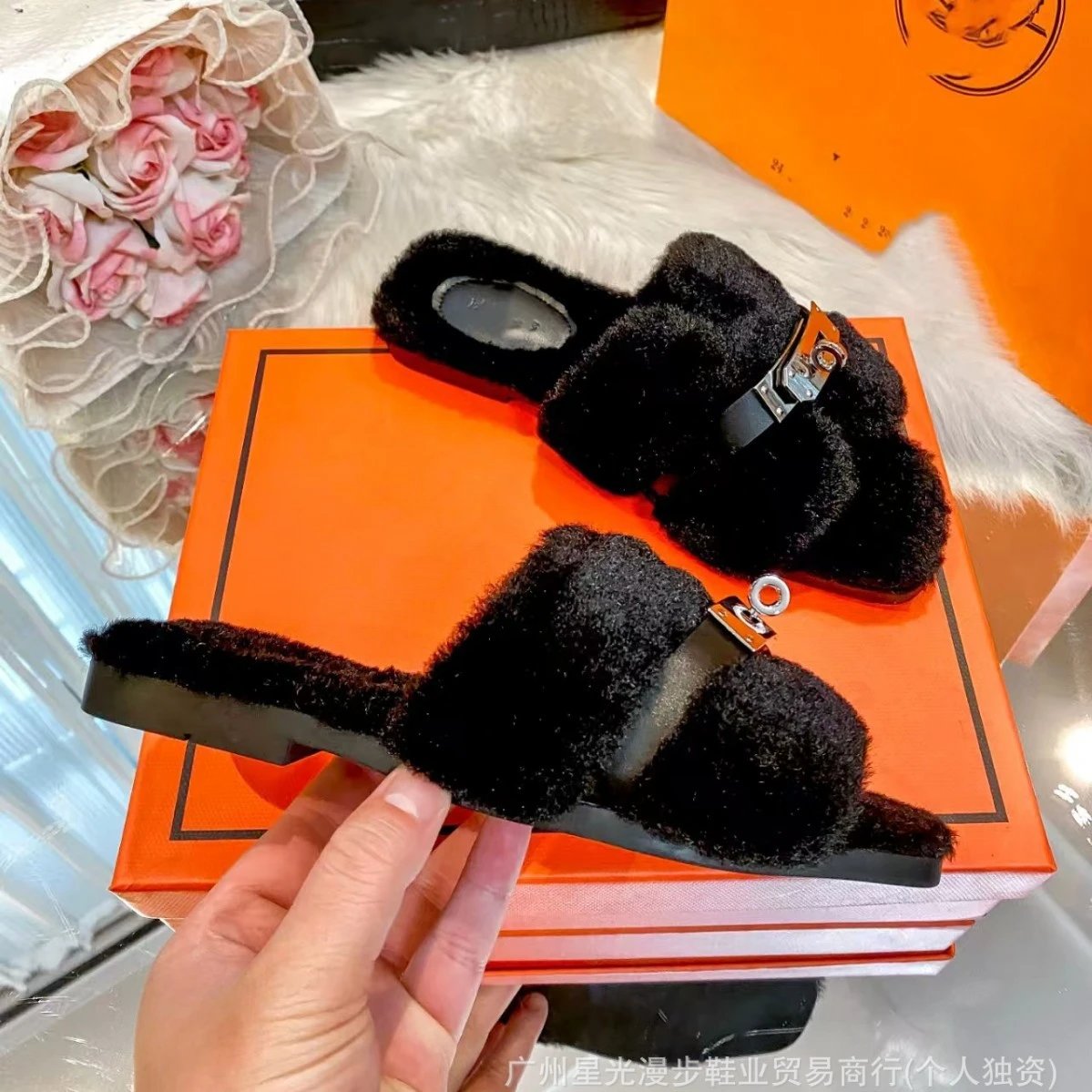 Unbranded Slippers Faux-Fur Buckle Slide image 2