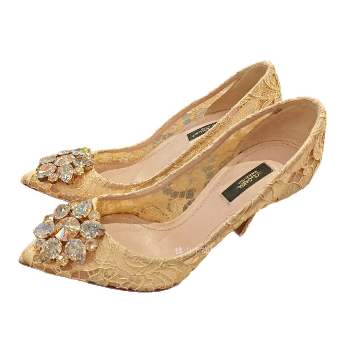 Dolce & Gabbana High Heels Lace Mesh Pointed-Toe Stiletto Pumps with Crystal Floral Brooch image 5