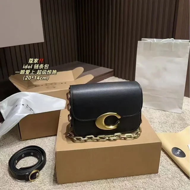 Coach Crossbody Bags Idol Chain Bag product detail image 5