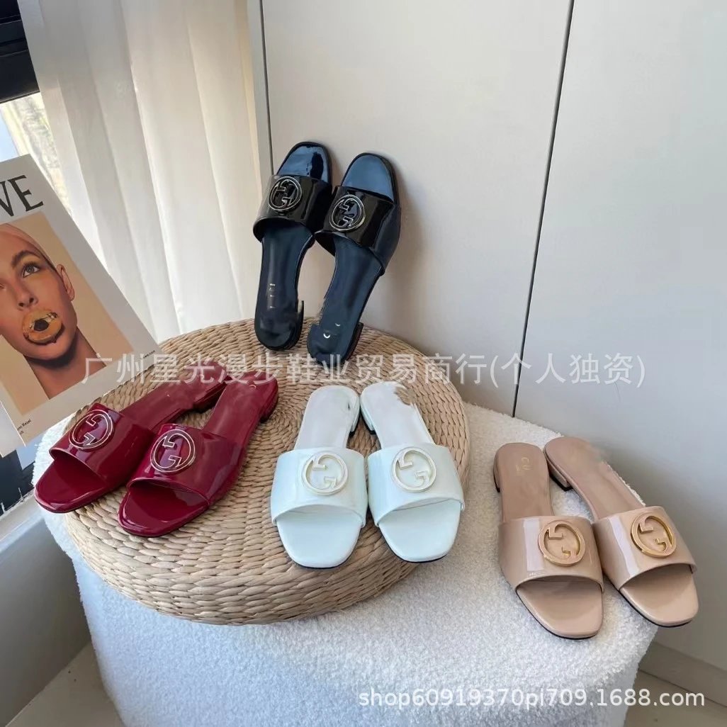Gucci Sandals Patent Leather Double G Slide image 2