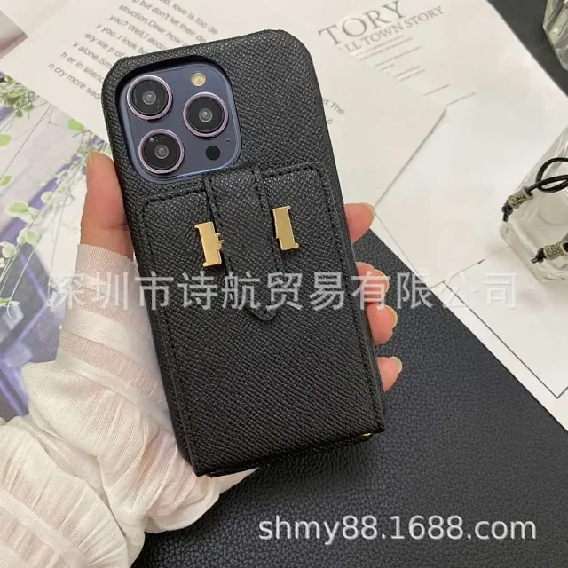 Unbranded Phone Cases Textured faux-leather case with rear card pocket and gold-tone clasp product detail image 2