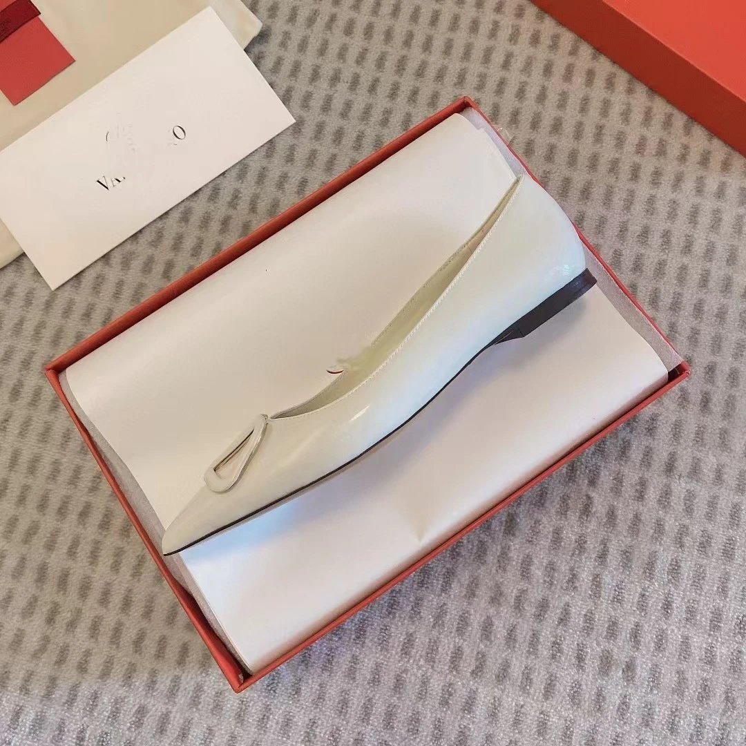 Dior J'Adior Silver Metallic Pointed-Toe Pumps with Crystal Buckle - 27