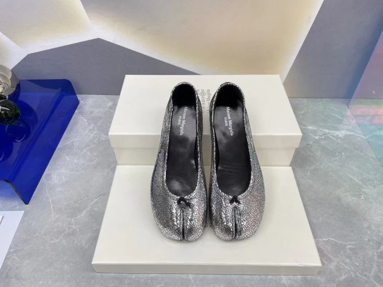 Maison Margiela Tabi Flat Brown Leather Shoes - 10