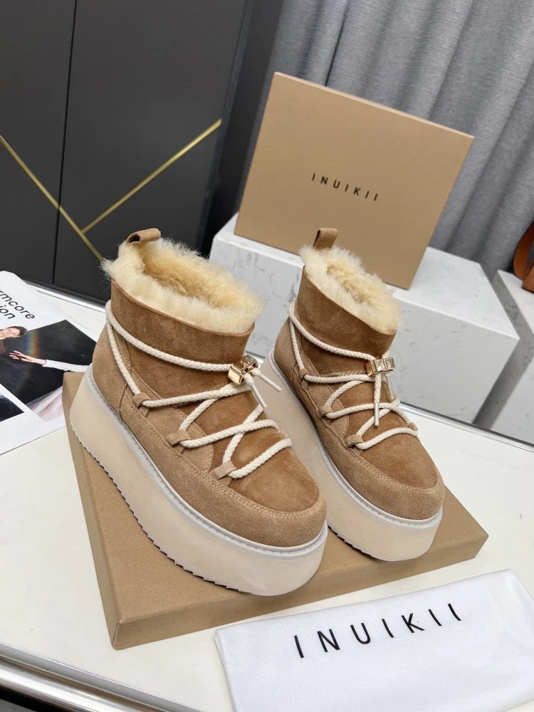 INU IKII Platform Shearling-Lined Ankle Boots Beige - 10