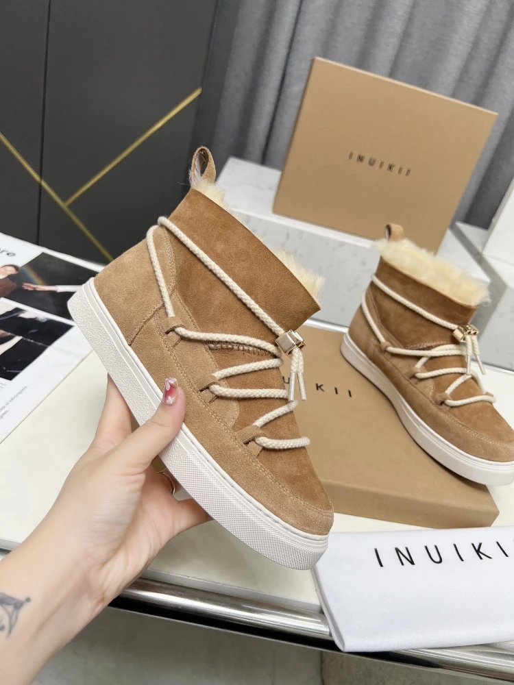INU IKII Snow Boots Beige Suede With Shearling Lining and Rope Lace Detail - 3