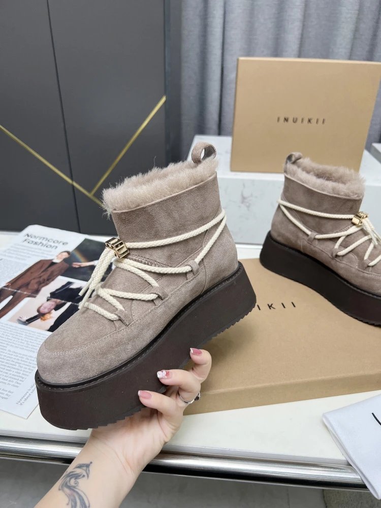 INU IKII Platform Shearling-Lined Ankle Boots Beige - 22