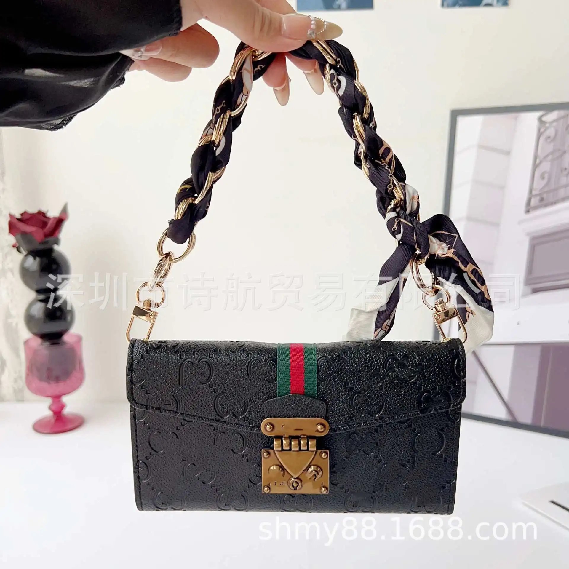 Gucci GG Marmont Mini Envelope Crossbody Bag Pink - 14