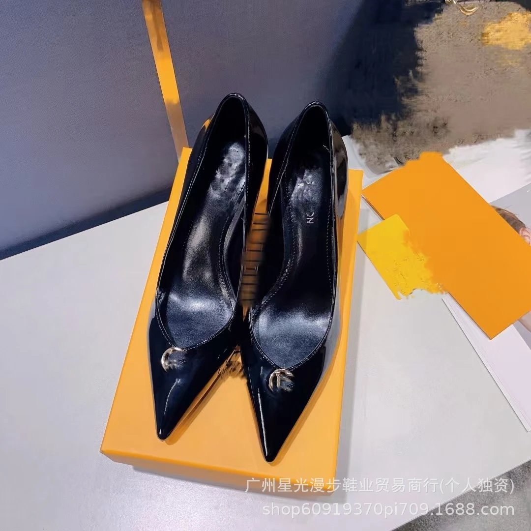 Louis Vuitton Bow Detail Pointed-Toe Pumps Beige Monogram Leather Heels - 16