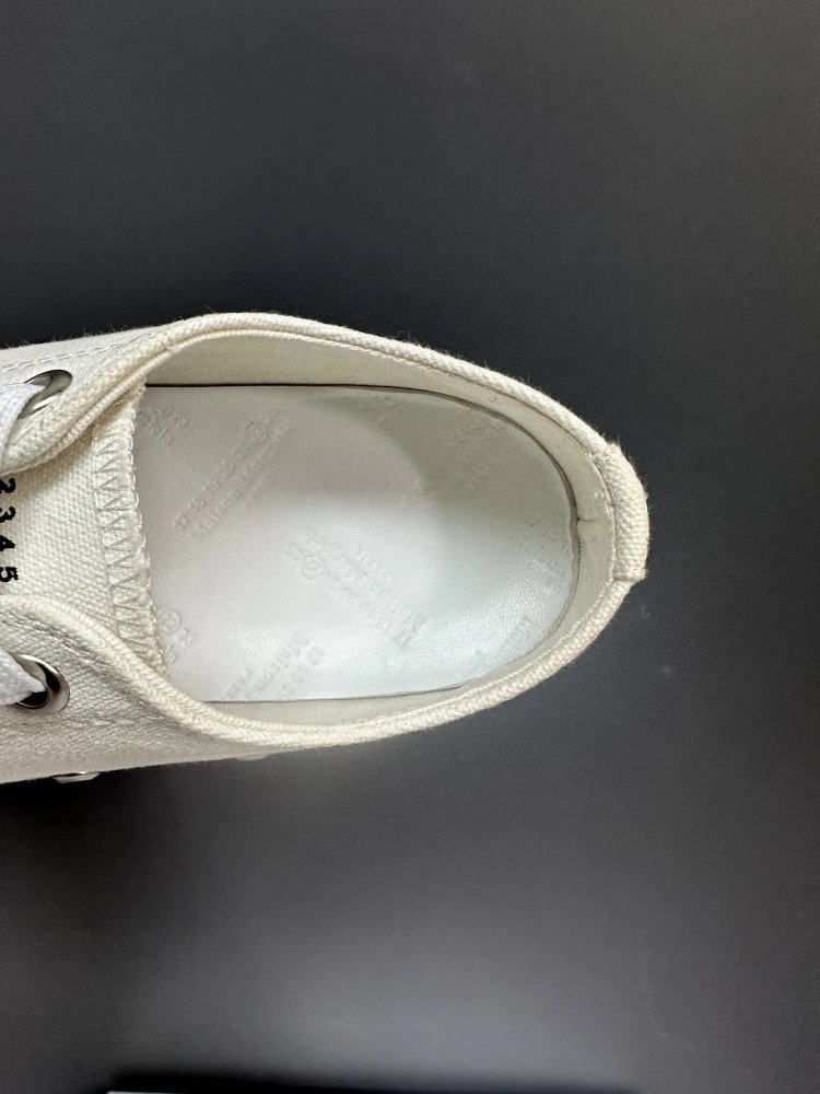 Maison Margiela Tabi Canvas Sneakers Black/Off-White - 42
