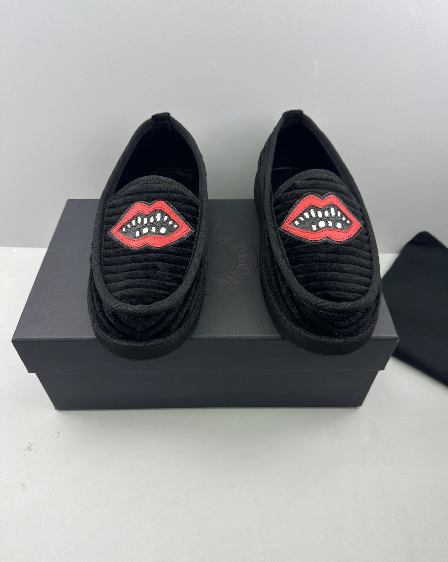 Chrome Hearts x Saint Tears Lip Motif Loafers Black - 9