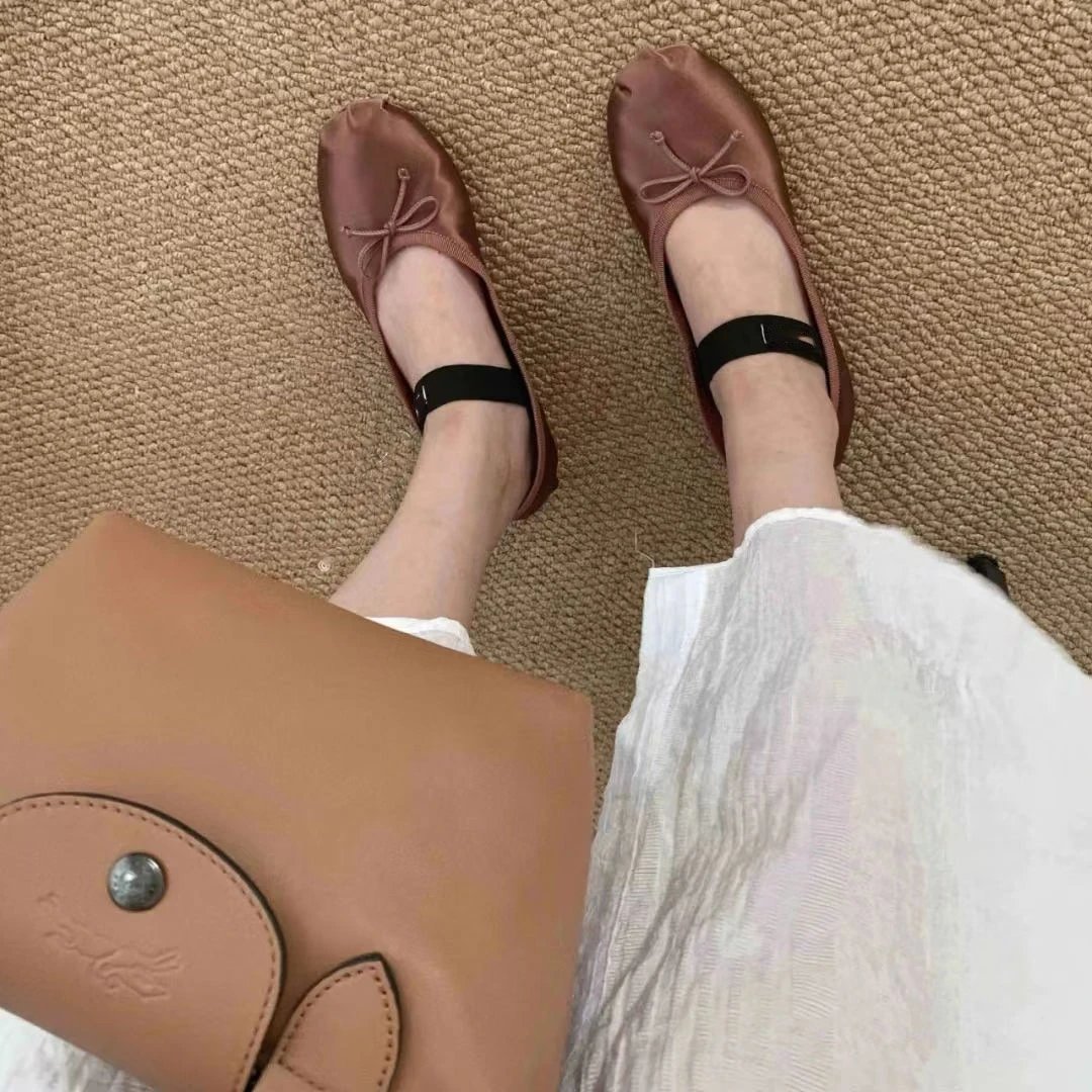Prada Ballerina Flats Pink Satin Bow Detail Shoes - 10