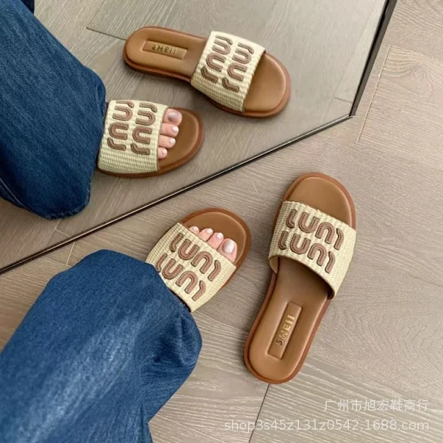SHEIN Slippers Woven Single-Band Slide with Embroidered Loop Detail product detail image 8