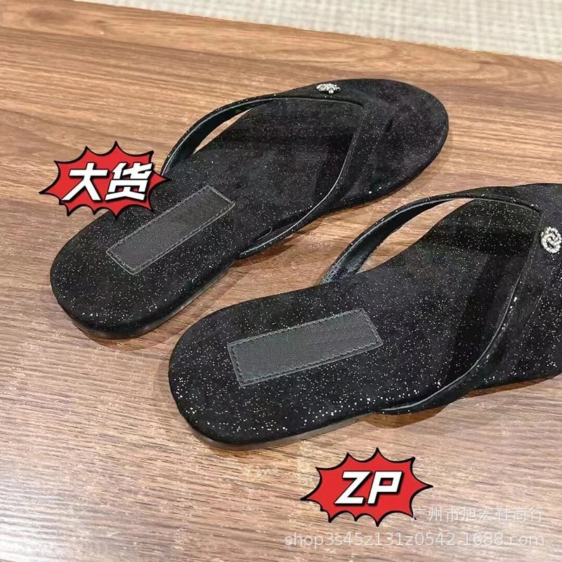 Chanel-Inspired Velvet Thong Sandals Black Slippers - 4