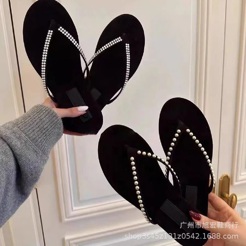 Chanel-Inspired Velvet Thong Sandals Black Slippers - 5